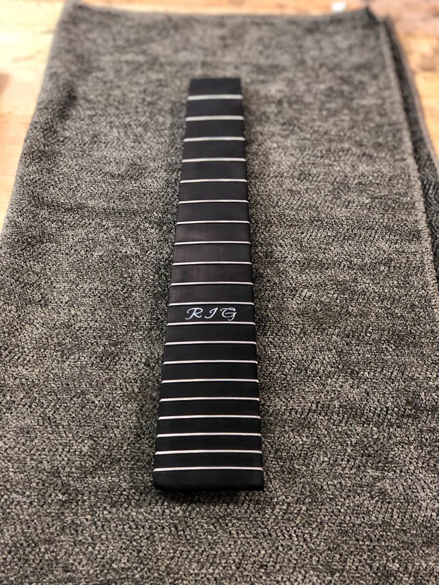 blackbirdguitar's tweet photo. Details of a few custom inlays on fretboards 👀 ✨ https://t.co/H6EcnOhcPI