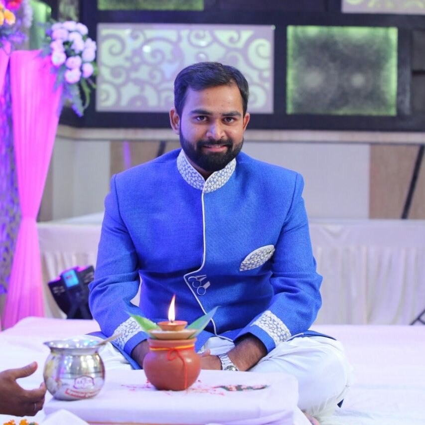 amityadaviitd's tweet photo. #NewProfilePic https://t.co/c5R6lD7iII