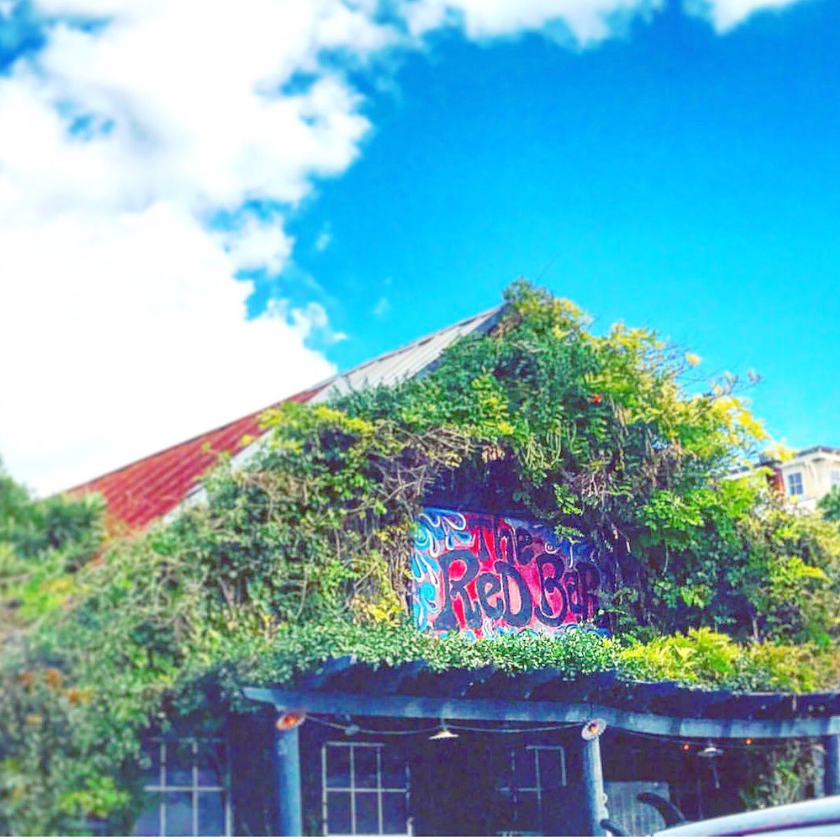 budandalleys's tweet photo. Our hearts are so saddened today for our friends in Grayton Beach. ❤️ Sending all the love &amp; prayers to owners, staff and families who were effected. https://t.co/CwGzLKD2DE