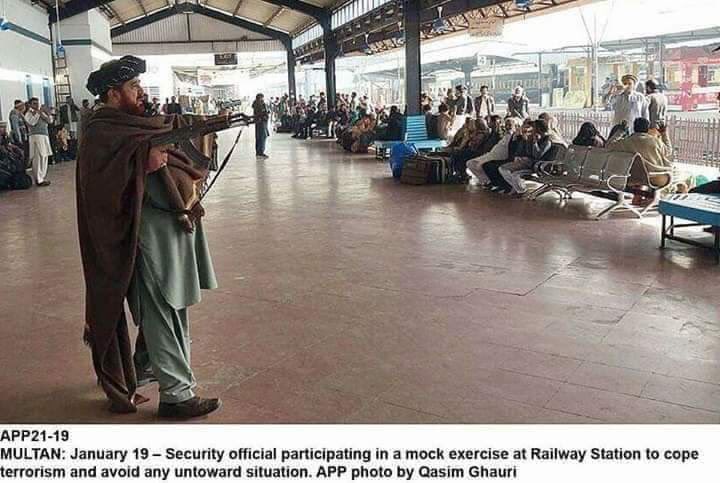 Dr_MAD131's tweet photo. This is what called #PashtunProfiling. This is unacceptable. V #Pashtuns r peaceful ppl and hve nothing to do with these type of activities. Every #Talib can be a pashtun bt every #Pashtun is nt a Talib.
There are other ways to conduct mock exercises.
#PashtunRejectStateTerrorism https://t.co/0LuSOdaiag