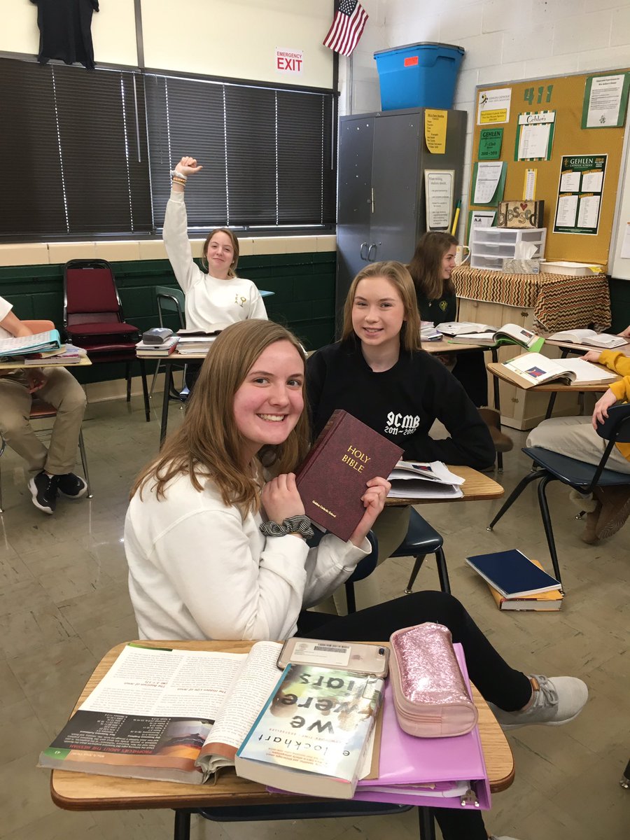 SCCatholicSuper's tweet photo. Gehlen HS students I met on my visit today.  Students planning acts of kindness event, HS religion studying Old and New Testament, and science students doing lab investigations. https://t.co/bpAQ3qZvnZ