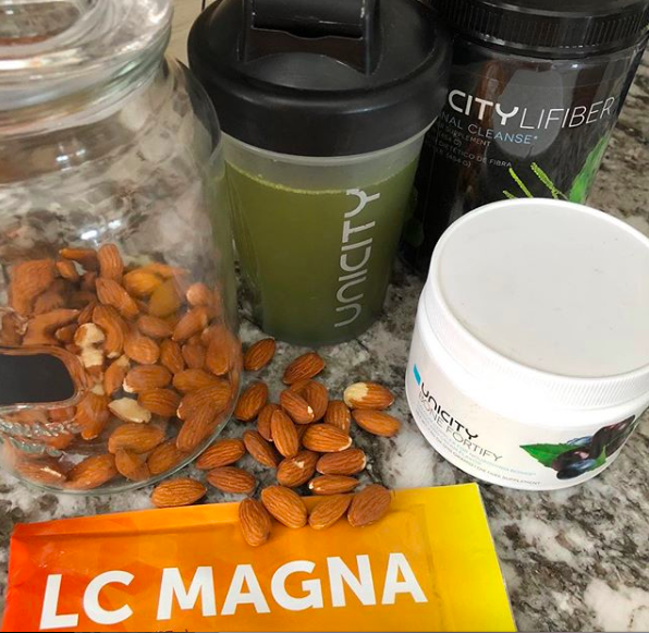 Unicity's tweet image. "LOVE this and love living healthy!"💪🏼

#UnicityIsMe #LCMagna #Lifiber #BoneFortify #Unicity #getfit21coach #getfit #livehealthy #wellness
📷 @docprimehealth