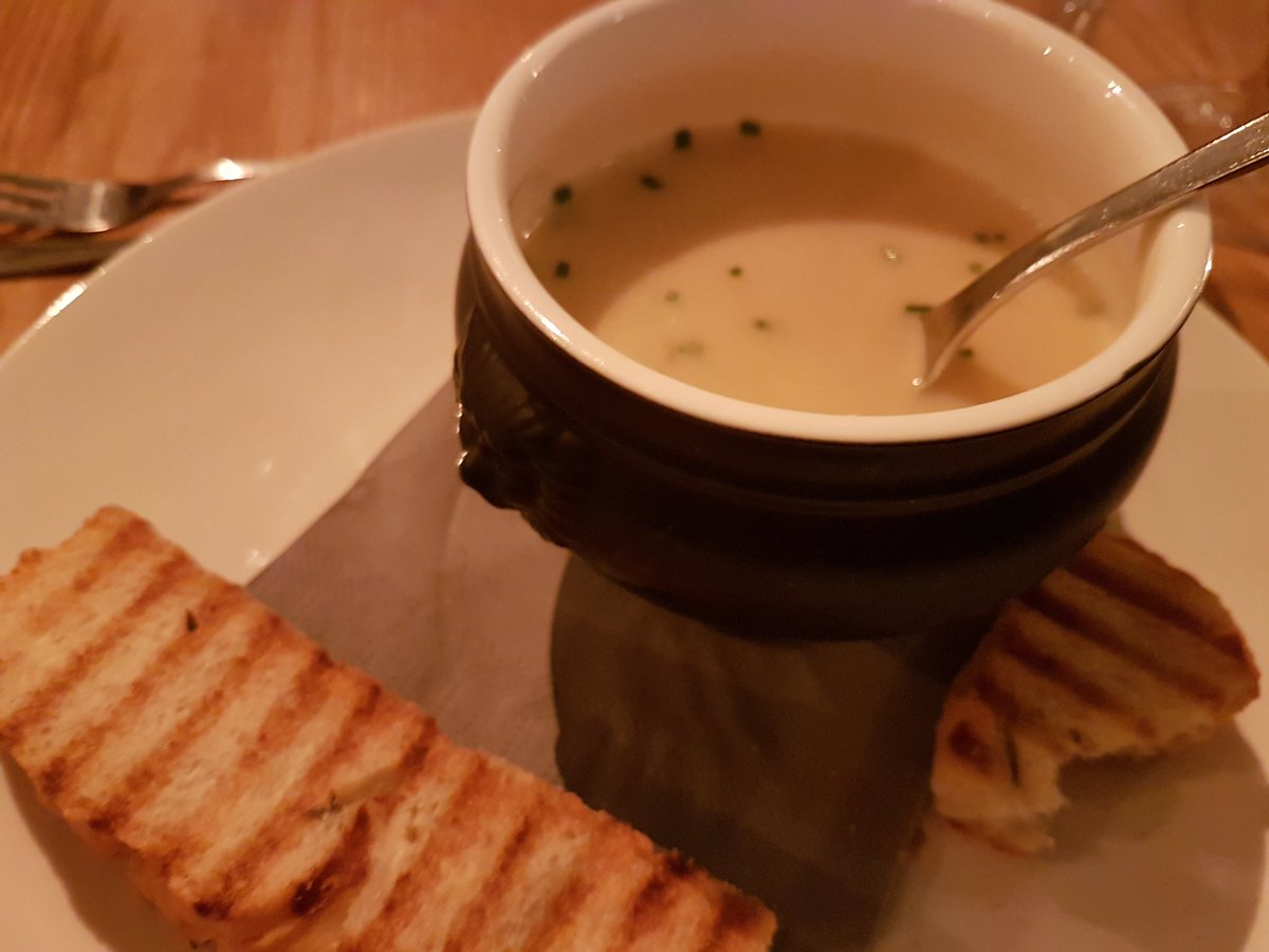 Kaassoep 

Van Brandrood kaas 
Van landgoed Kernhem 
<a href="/GemeenteEde/">Gemeente Ede</a> 

Tweede gang van <a href="/BoerenhartP/">Boerenhart</a> diner
Bij Kruller in Otterlo