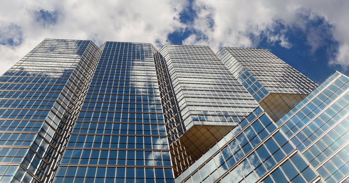 TRCanadaLegal's tweet photo. Practical Law Canada's new Commercial Real Estate service is launching later this month. Our resources cover all aspects of your transaction, whether you are buying, selling, leasing, or financing commercial real estate. Learn more: https://t.co/6XhtTCsZEc #PracticalLawCanada https://t.co/5ezBJ69wYa