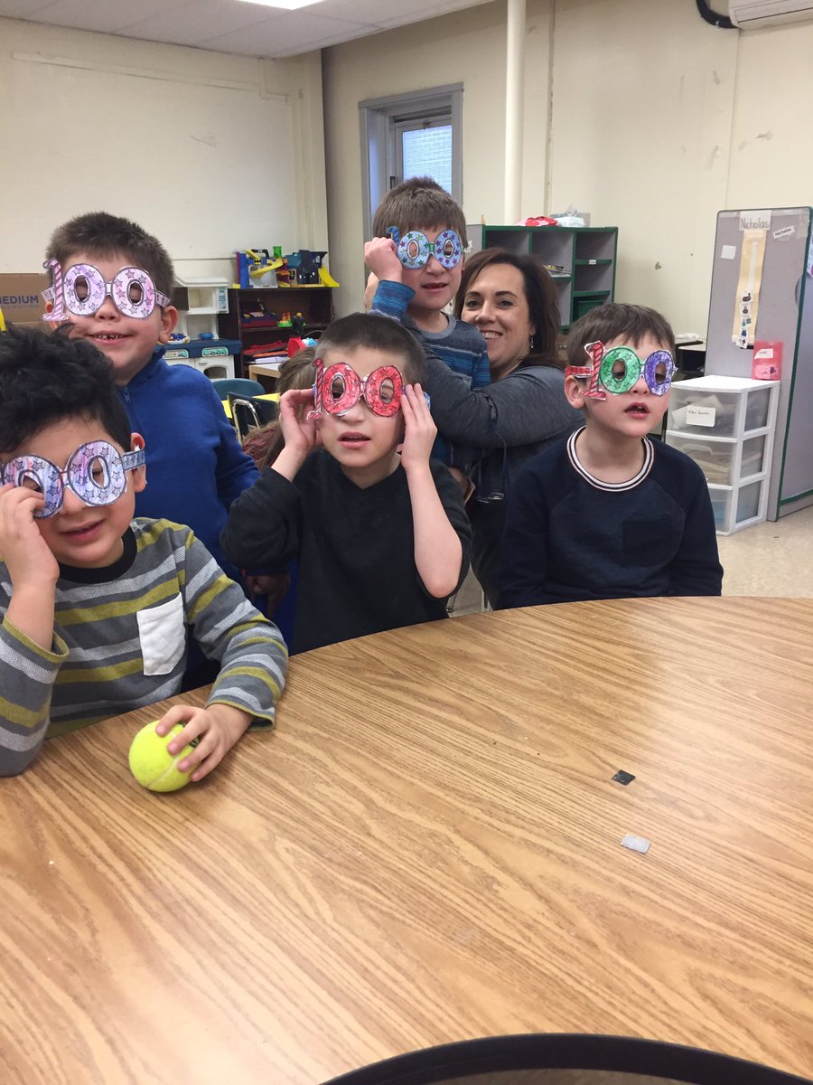 Happy 100th day of school!! #MineolaProud @MeadowDrMineola