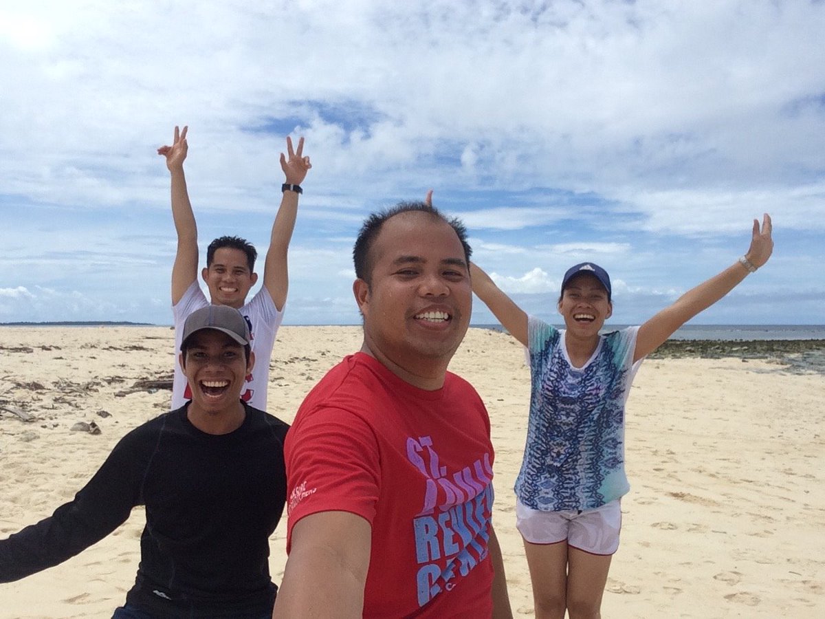 _jongcuraza's tweet photo. #britania
#surigao
#barobo
#vanishingisland

@_memacs https://t.co/lmwQocdbW7