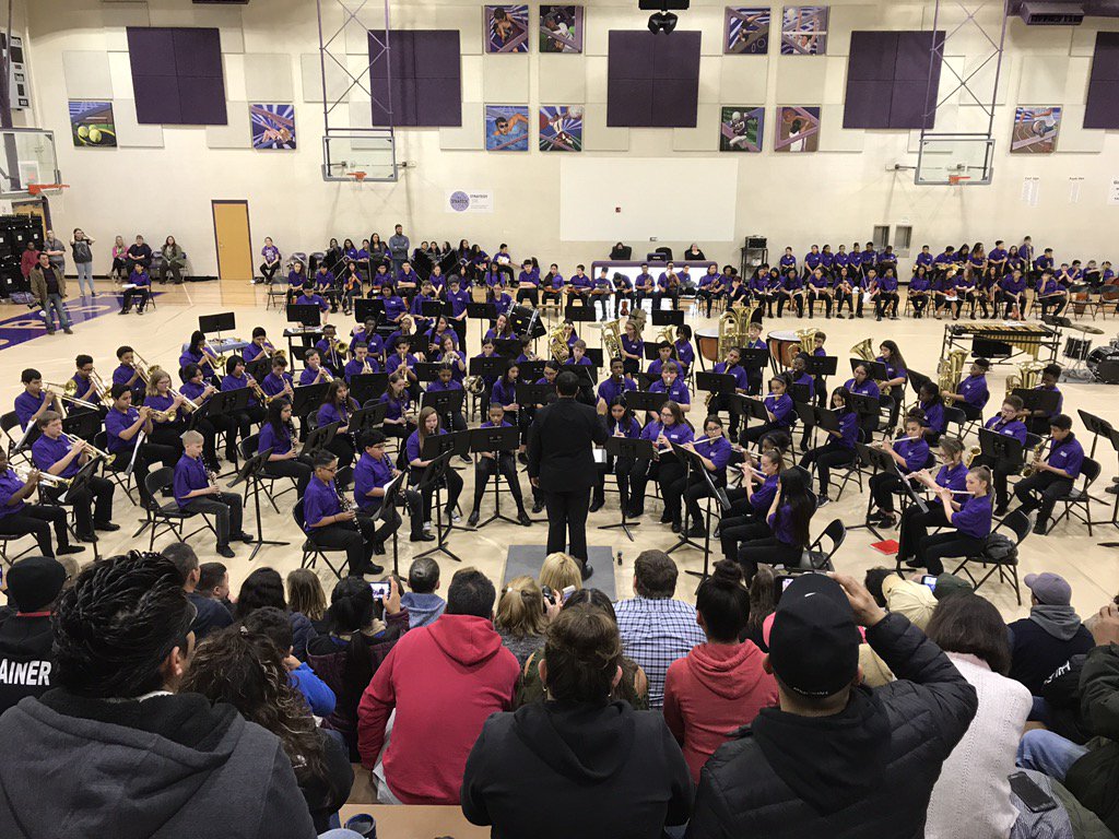 CHC Bands (@chcbands) on Twitter photo Hundreds of 7th grade musicians @ the LHC band/orchestra showcase: great job! <a href="/lynhurstband/">Lynhurst Center Bands</a> <a href="/LHCWilson/">Dan Wilson</a> <a href="/Giantbands/">Giantbands</a> Hundreds of 7th grade musicians @ the LHC band/orchestra showcase: great job! <a href="/lynhurstband/">Lynhurst Center Bands</a> <a href="/LHCWilson/">Dan Wilson</a> <a href="/Giantbands/">Giantbands</a>