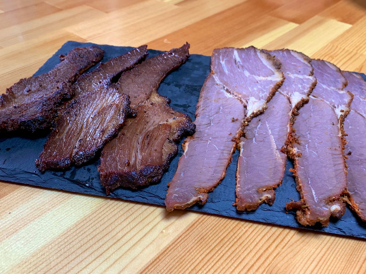 Baconbarjp's tweet photo. beautiful day! beautiful cherry blossoms! and delicious beef tongue and beef pastrami-bacon. いい天気！綺麗な桜！美しい海! そして美味しい牛タンと牛ベーコン！#okinawa #sakura #japan #beef #bacon #沖縄 #さくら #桜 #foodlover #beautifulday #日本 #牛タン #海 #ocean #baconbarjapan https://t.co/YbVwsx1AUS
