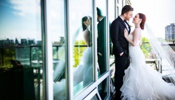 bcweddingshows's tweet photo. Be sure to visit @MooresClothing at Vancouver Spring Wedding Fair Feb 24th @DeltaBurnaby #mooresclothingformen #vancouverweddingfair https://t.co/uyPZk6ymmt