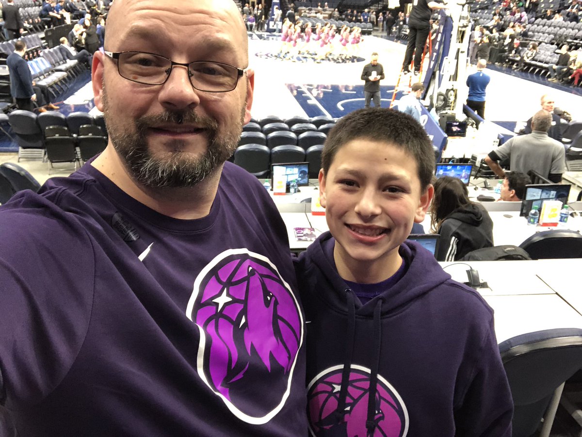 Bautch99's tweet photo. Our 1st @MNTimberwolves_ game we came representing @Vikings but we are leaving representing the Wolves. #PackPick https://t.co/TXaltLEehQ