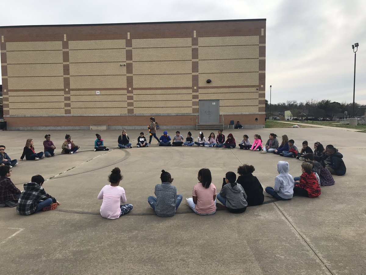 TAHarville's tweet photo. So much fun learning about Switzerland today during our I ❤️ Reading Multicultural festival! We enjoyed some Swiss cheese, Swiss rolls, and chocolate from Swiss chocolatiers! We also played “Don’t look back, the fox walks around”! @edhodgesesmisd https://t.co/ElkQPiymrl