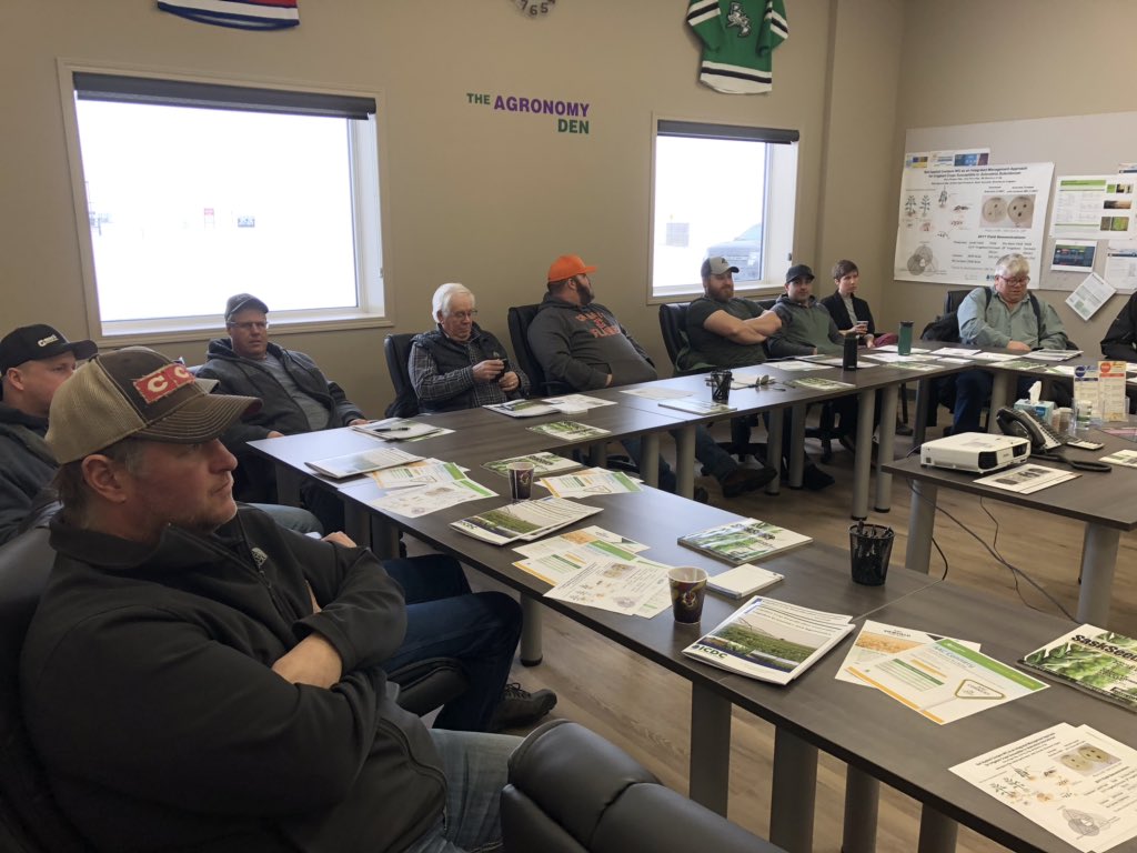 SeCanLauren's tweet photo. Full room for our #irrigation 🚿 grower mtg today at #GMacsLuckyLake Thx to guest speakers SK Ministry of Ag / @ICDC_SK for your great info. Love the transportation some growers show up in #multitasking 🚚 #ourbusinessisgrowing #withwater 😉 #LakeDiefenbaker https://t.co/r4VphFRwTM
