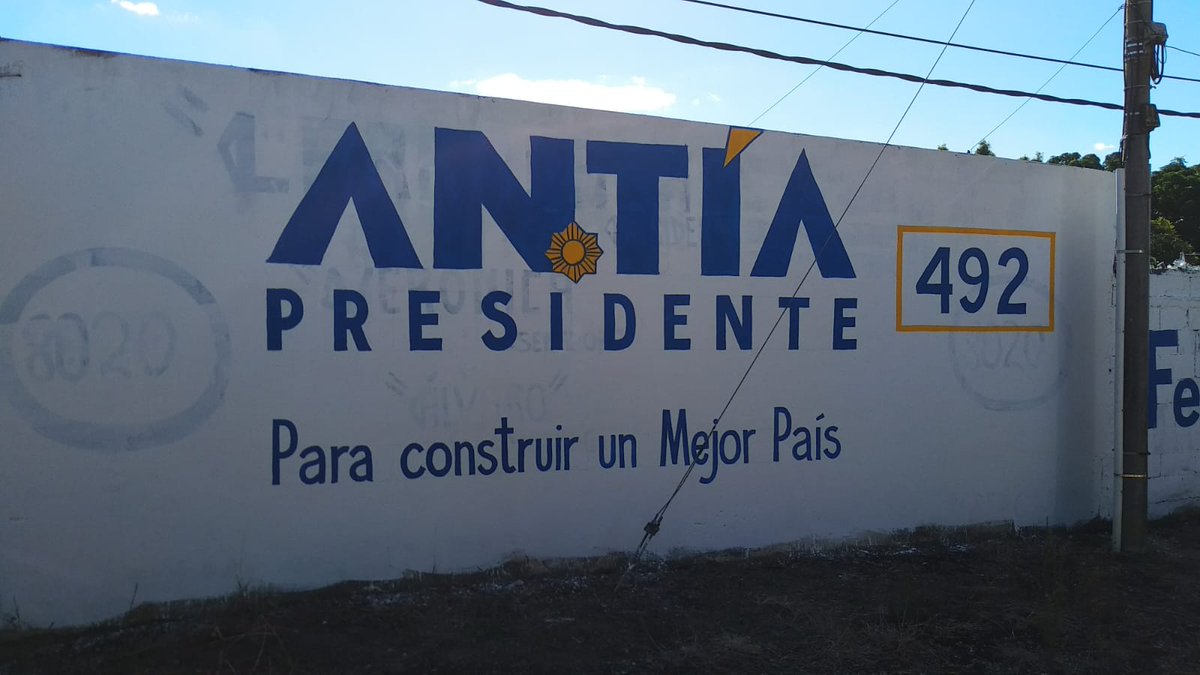 Se va poniendo a tono Las Piedras <a href="/MejorPaisUy/">Mejor País</a> <a href="/Antia_Enrique/">Ing. Agr. Enrique Antía</a> <a href="/fcamilo2016/">Fernando Camilo</a>