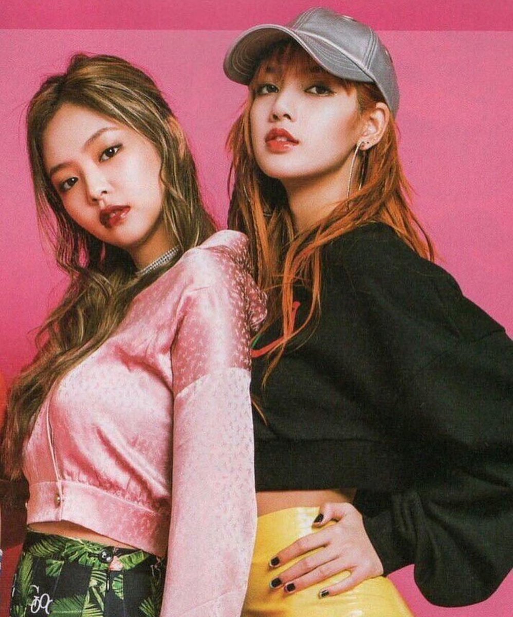 Jenny lisa. Blackpink jenlisa. Jenny lisa. Jenny lisa. Jennie and lisa.