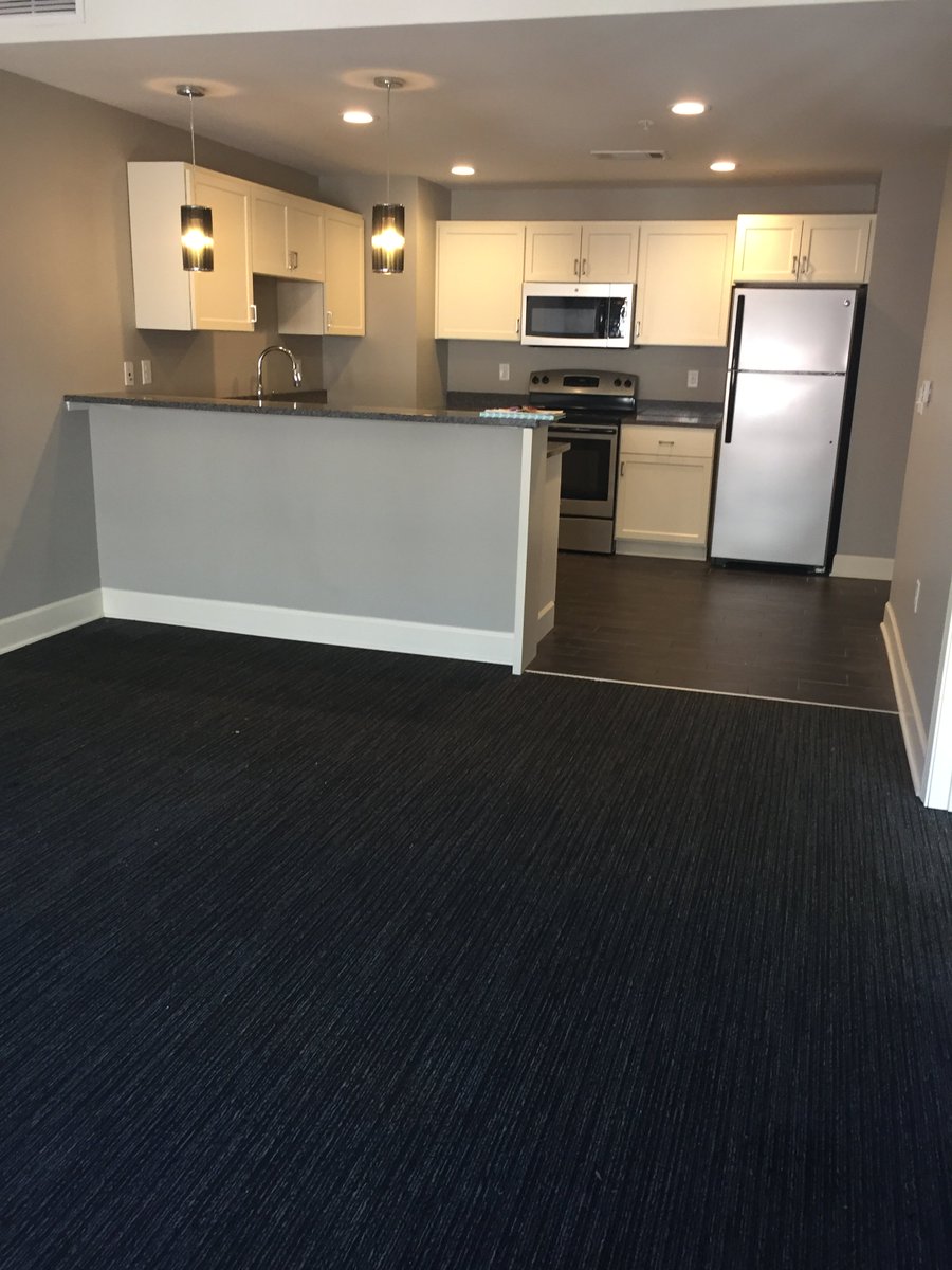 ArcadeUnion's tweet image. Just had a one bedroom come available for an Early March move in!
659 square feet on the 6th floor for $950 a month.  Call us at 563.324.9898 for a tour!  Hope to hear from you soon!