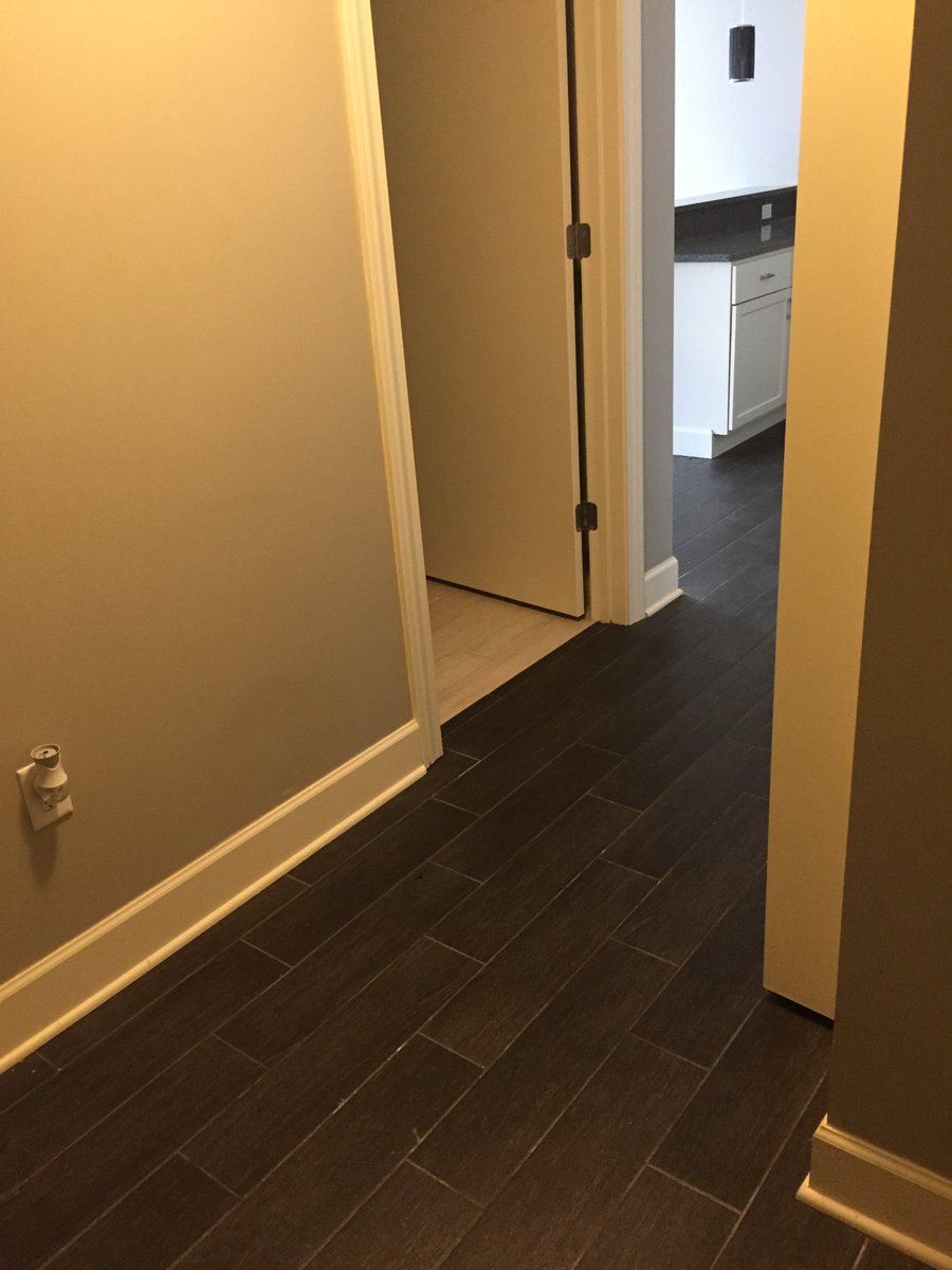 ArcadeUnion's tweet image. Just had a one bedroom come available for an Early March move in!
659 square feet on the 6th floor for $950 a month.  Call us at 563.324.9898 for a tour!  Hope to hear from you soon!