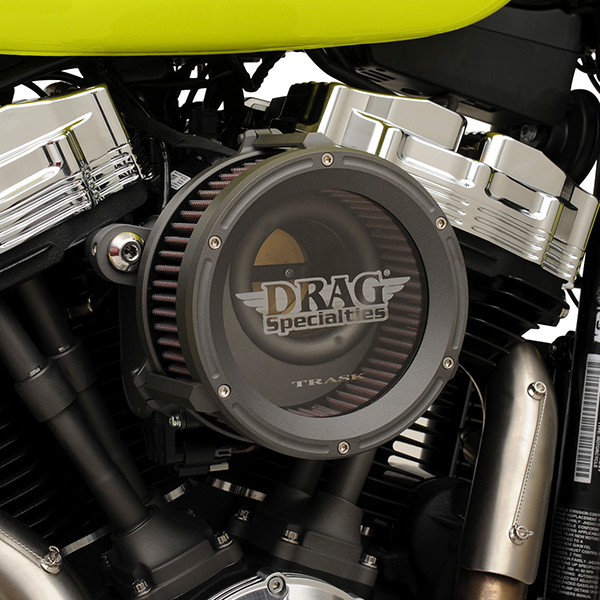 DragSpecialties's tweet photo. #BikeBuildSeries: #TraskPerformance Assault Charge Air Cleaner gave this FXFB a clean, and aggressive look while producing performance gains #DragSpecialties https://t.co/u49agKM4lX https://t.co/fITp8vJ9X0
