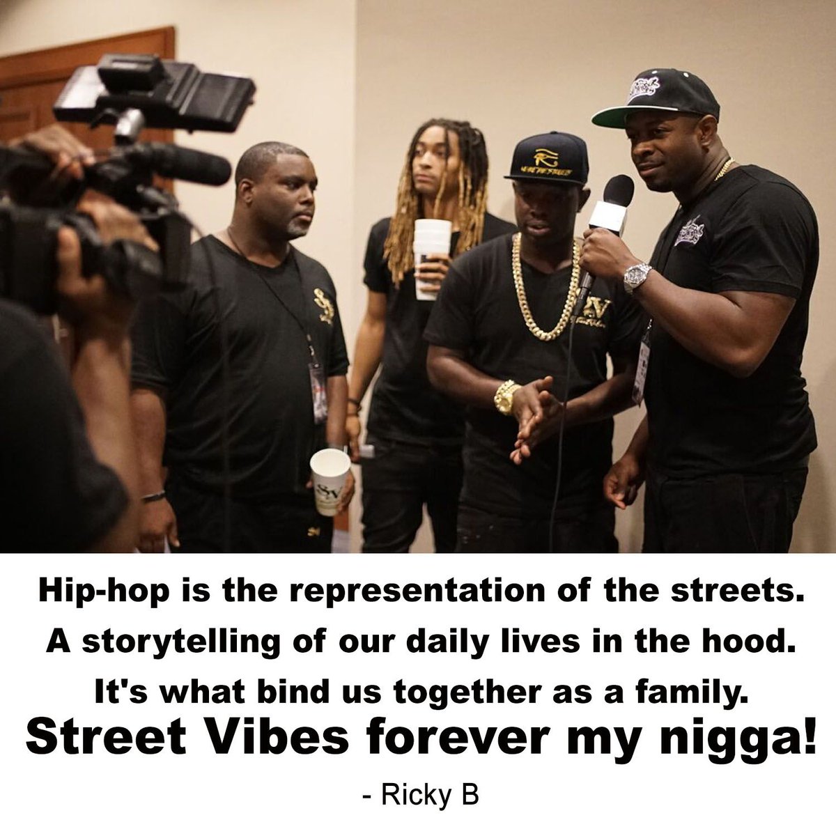 wearestreetvibe's tweet image. Hip-hop is the representation of the streets.
A storytelling of our daily lives in the hood.
It&apos;s what bind us together as a family.
Street Vibes forever my nigga!
- Ricky B
#wearestreetvibes #streetvibes #streetmusic
#hiphopmusic #hiphop #hTown #CEO #businessman