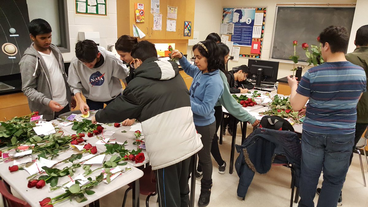 Love is in the air, <a href="/HMBSSBlizzards/">Harold M. Brathwaite</a>! Rose-grams head out tmrw period 1! ⚘💕⚘ <a href="/hb_sac/">HMBSS SAC</a>