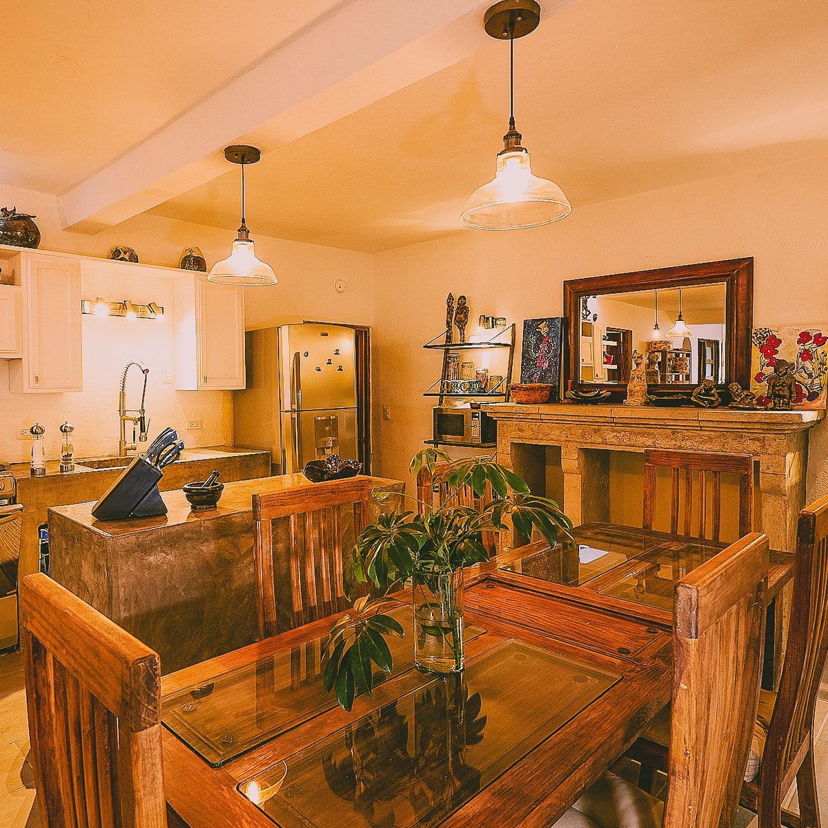 RealtySanMiguel's tweet photo. 'Ideally Located Income Generating Property' in Colonia Guadiana, San Miguel de Allende Mexico. ID 3564. Agent: Charles Thomas - 415.101.3816 Cel. https://t.co/gcGXbK6jO0 #realtysanmiguel #SanMigueldeAllende #realestate #listing #Mexico https://t.co/KB7Q6bZJL0