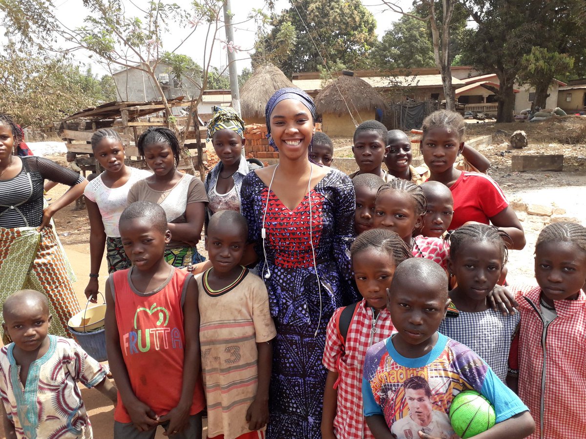 Kadiatoukonate9's tweet photo. CEst écœurant de voir les enfants dans les zones rurales abandonnés à leur sort avec une condition de vie très pénible .
Protection -Éducation- Santé doivent être notre priorité si nous aspirons un réel décollage 
#EnfantdAujourdui
#LeaderDemain https://t.co/0bGjWjoBy0
