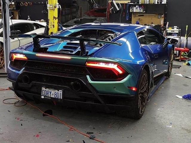 orafolwraps's tweet photo. This lambo looking shifty in the aquamarine.
Material:#ORACAL #970RA
Color: 318 Aquamarine #ShiftEffect
Installer: @ckwraps
#ORACAL970 #CustomWraps #CarWraps #VehicleWraps #VinylWraps #CustomCars https://t.co/VjqG3siz11