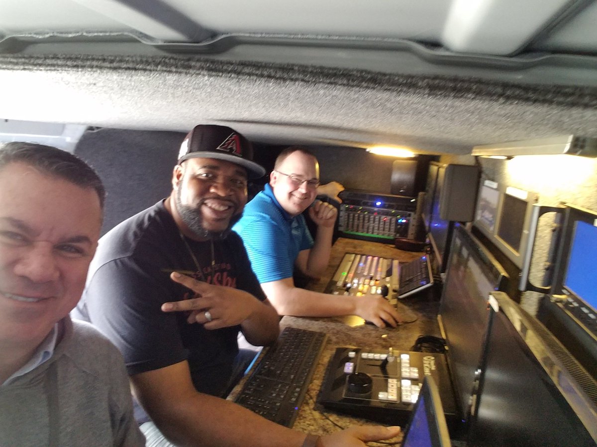 scubaluga's tweet photo. Working #freelance Yes, that's the TV 'truck' & yes, I sit on an ice chest for 5 hours. MLS pre-season at Kino sports complex at 4 and 7. Houston Dynamo vs Sporting KC then Portland vs Seattle. #IKeepScore #FieldOfPlaySelfie #IDoGraphicsToo #BusyForACoupleMonths #TryAndKeepUp https://t.co/3OCefovmFk