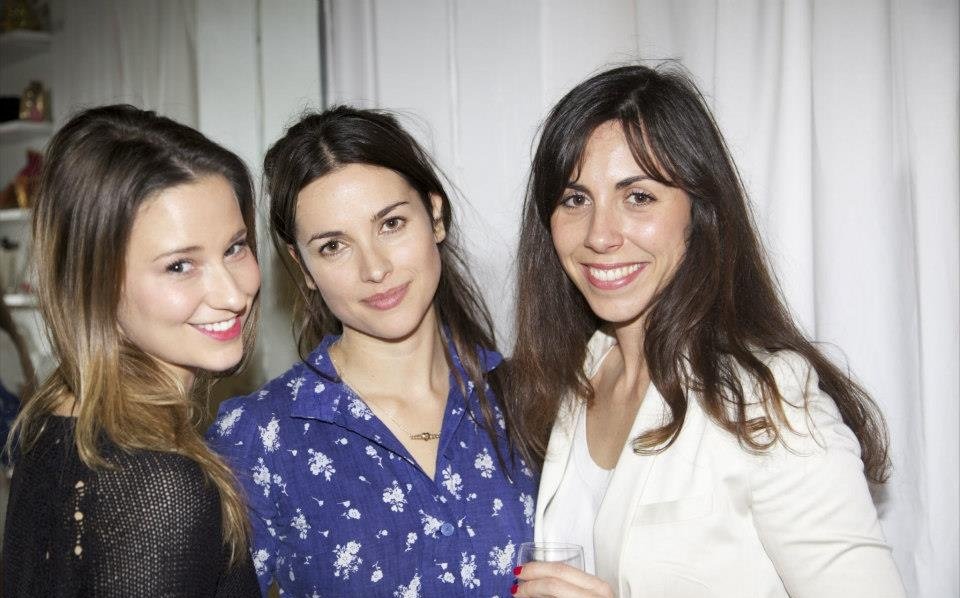 milliewarnerire's tweet photo. Happy #GalentinesDay 💕💕💕 https://t.co/1m0V02eDCI