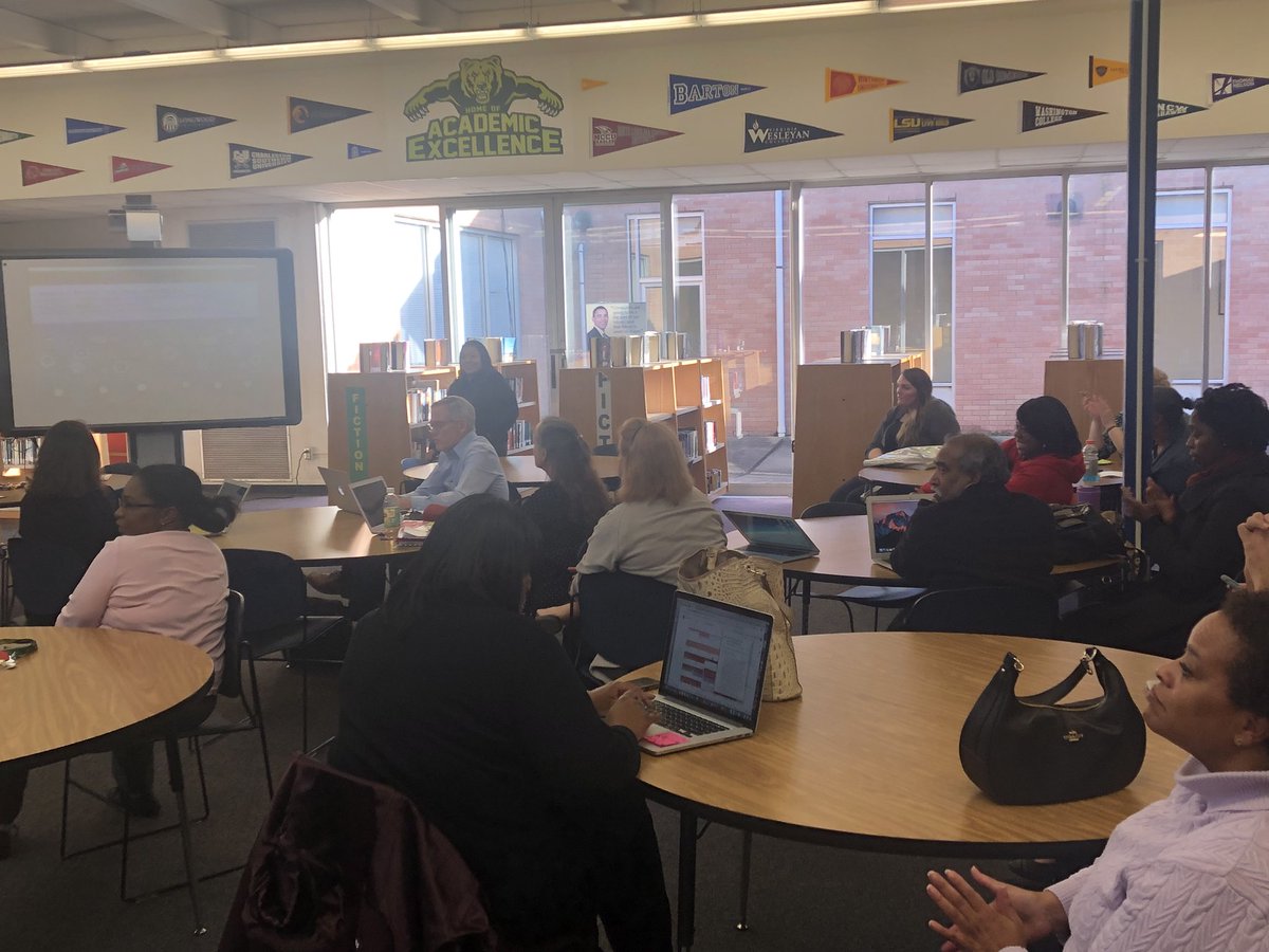 gdhop's tweet photo. The quarterly Content Focus Groups for Secondary Mathematics are taking place right now @ 1067! 📚📏✏️💻You should be here! #sharingiscaring #mathematics #tmali https://t.co/TMPK8sMT2k
