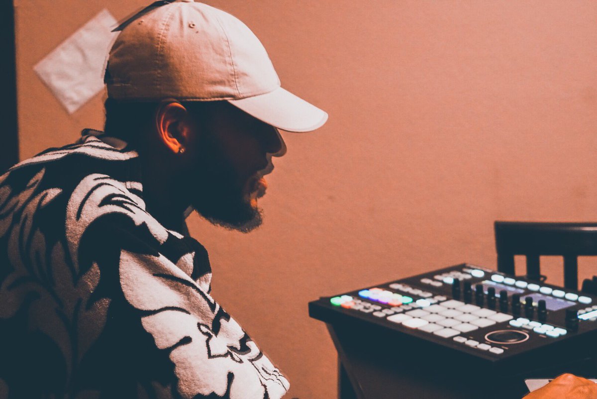 SoupGuroo's tweet image. Love the process ❤️💥 #maschinemasters #maschinestudio 
•
•
•
#playboicarti #migos #jnoblase #jnoshere #lilpump #lilskies #liluzivert #21savage #postmalone #producer #beats #Broward #la #losangeles #likeforlikes #6ix9ine #trippieredd #Lilboom #lakers #money