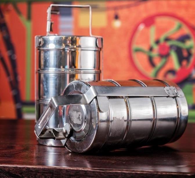 It's that time of week again!

Tiffin Tin Thursday

A 3 tiered #TiffinTin lunch, available with meat or vegetable main dish.

Available 11-3, daily.