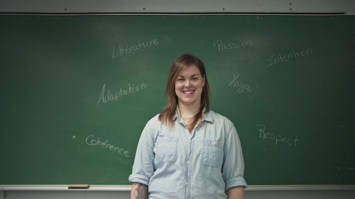 Tout le monde aime les histoires! C’est la raison pour laquelle Anouk Simpson, prof en adaptation scolaire, enseigne à partir d’œuvres littéraires. 👩‍🏫 youtu.be/i1SQA82gl-0