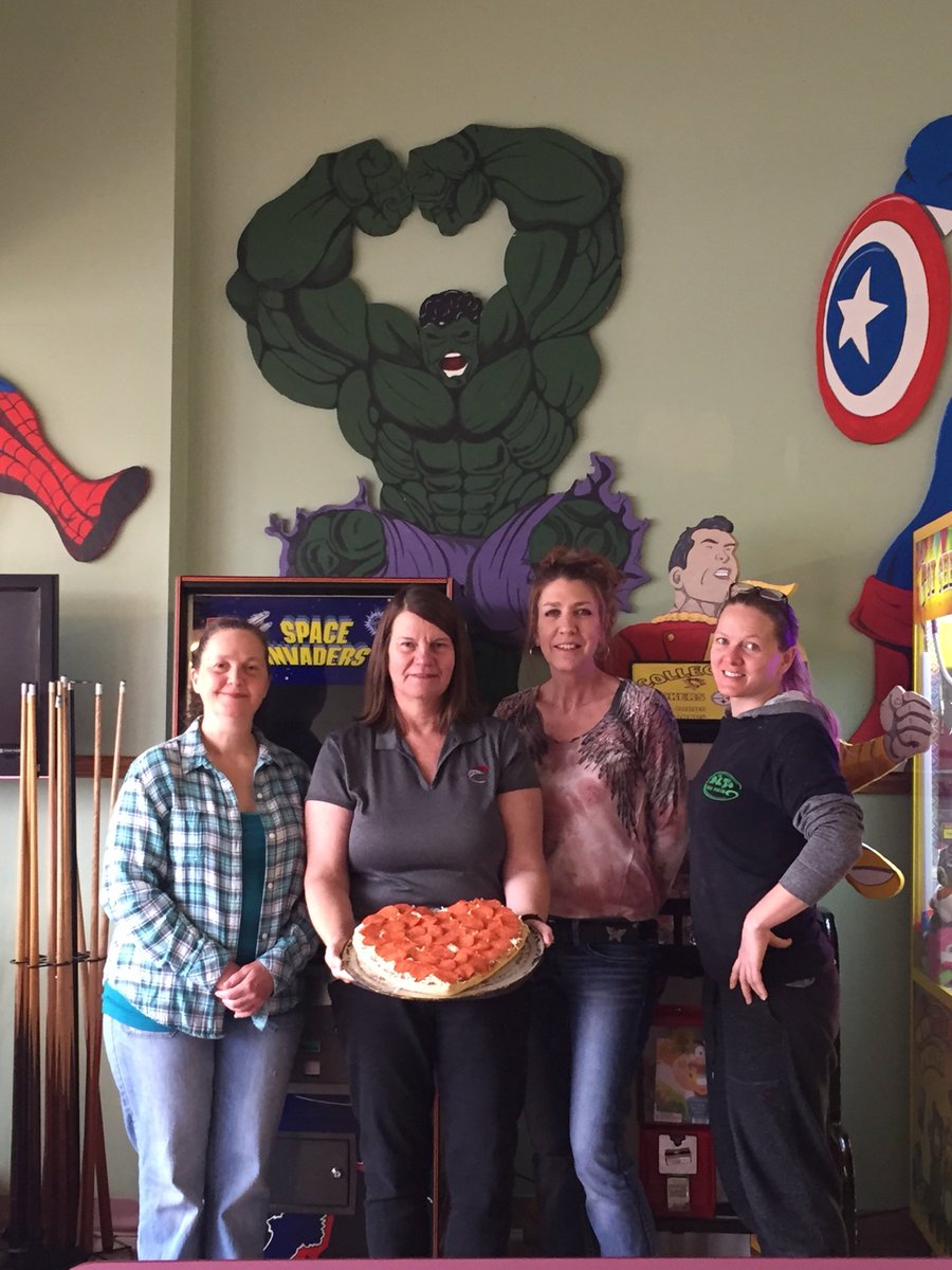 WoodsfieldSB's tweet photo. We are all super jealous of Patty and our Barnesville branch! They had the opportunity to sample the delicious, heart-shaped, Valentines Day special that D&amp;J's Pizza will be offering this Thursday thru Saturday. -D&amp;J's pizza is a must have! 
#golocal #golocalwednesday https://t.co/8jKUbp0q58