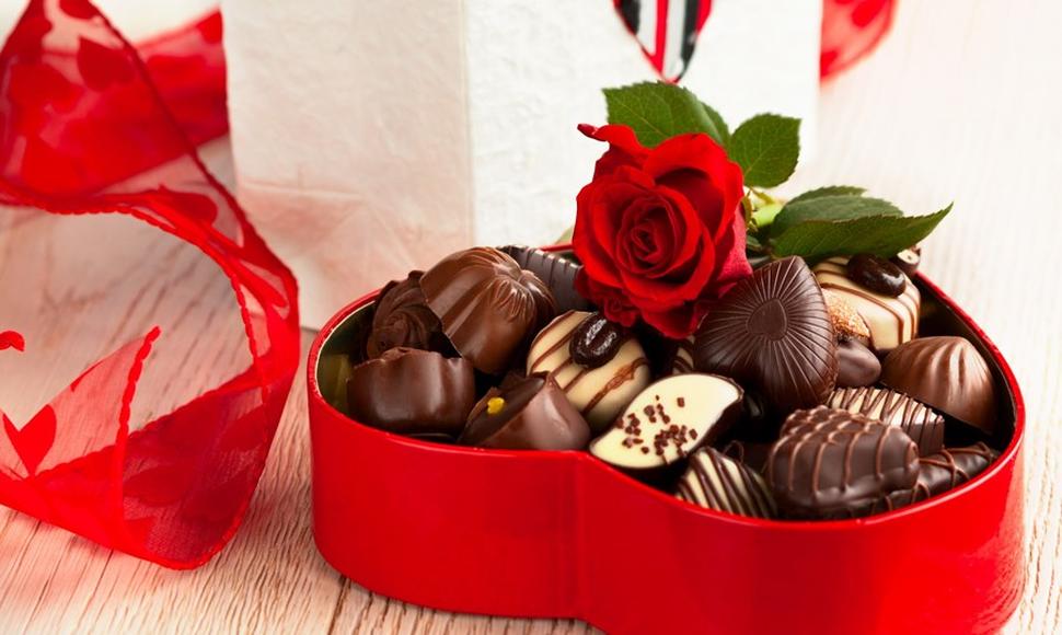 El Nuevo Diario on X: ¿Por qué regalar chocolates en San Valentín?    / X