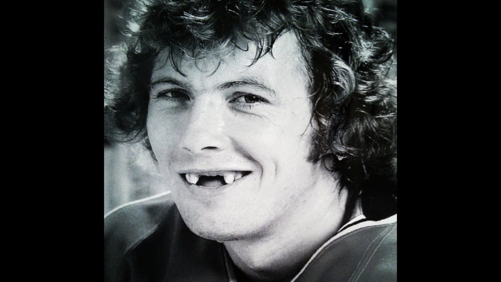 Celebrate Old and New School Hockey with a young Matthew Barzal and Bobby Clarke at 4LH.com with 50% off entire store. Use Discount Code Team4LH at Checkout.