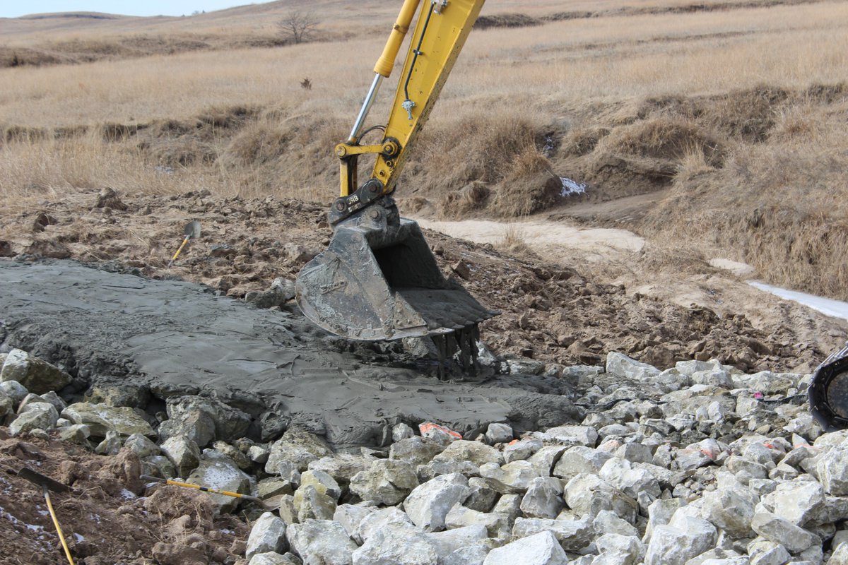 littlebluenrd's tweet photo. It's "What's the @littlebluenrd do?" Wednesday - 

This week's project - Instream Weir Stabilization &amp; Recharge Project as part of the @LittleBlueWMP in #Adams County.  The Sand Creek weirs will be used to stabilize the #streambed, reduce #erosion &amp; induce #groundwater #recharge. https://t.co/3MVUikl0ii