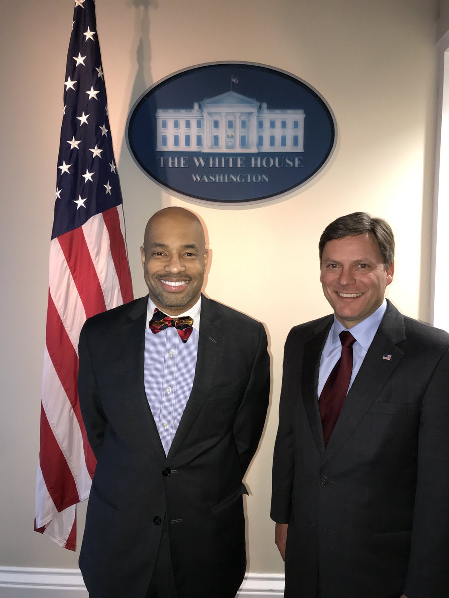 WIChamberExecs's tweet photo. 📍 ICYMI - @WisconsinMC's @Kurt_R_Bauer and @ROKAutomation's Ike Umunnah at The White House this morning during the #WIDCFlyIn. https://t.co/ba1pmfirOr
