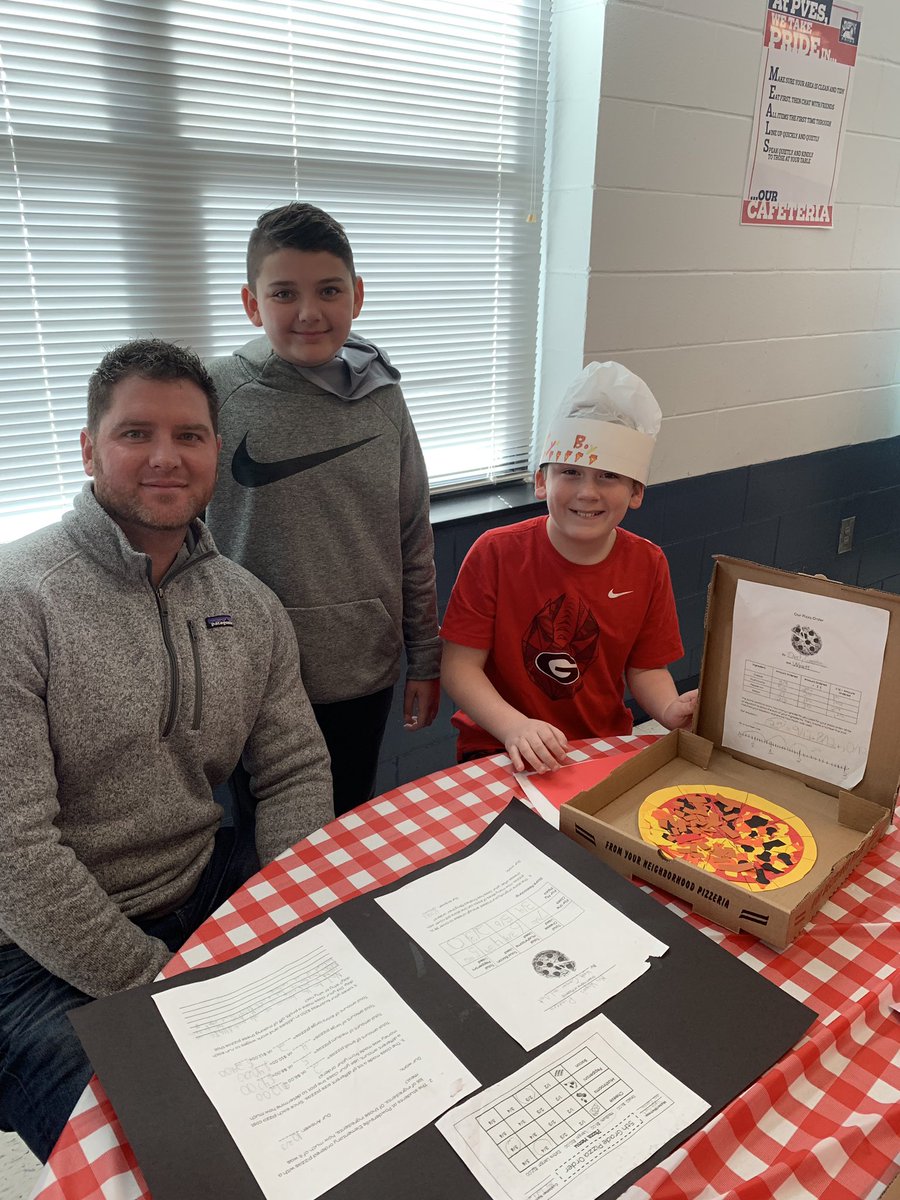Mrs_Wayne_'s tweet photo. Students did a great job presenting their Fraction Pizzeria projects to parents today!  #futureleaders #proudteacher #pvespride🍕 https://t.co/3DKyFwV2lZ