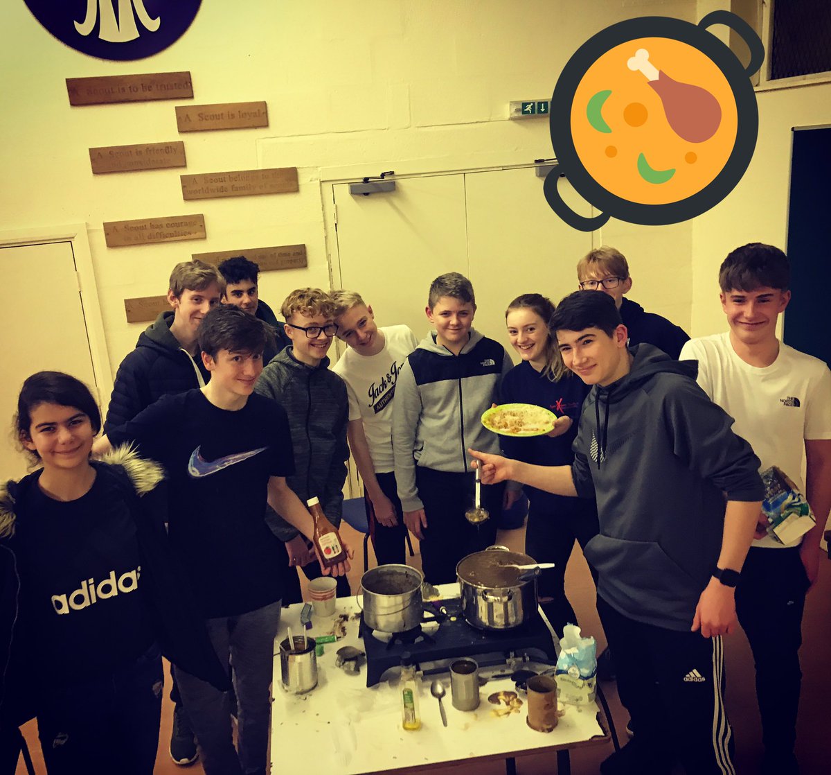 AyersExtreme's tweet photo. Some absolutely delicious meals made tonight for #ApocalypseCooking with Ayers #CumbriaScouts https://t.co/vfja6Qcj9i