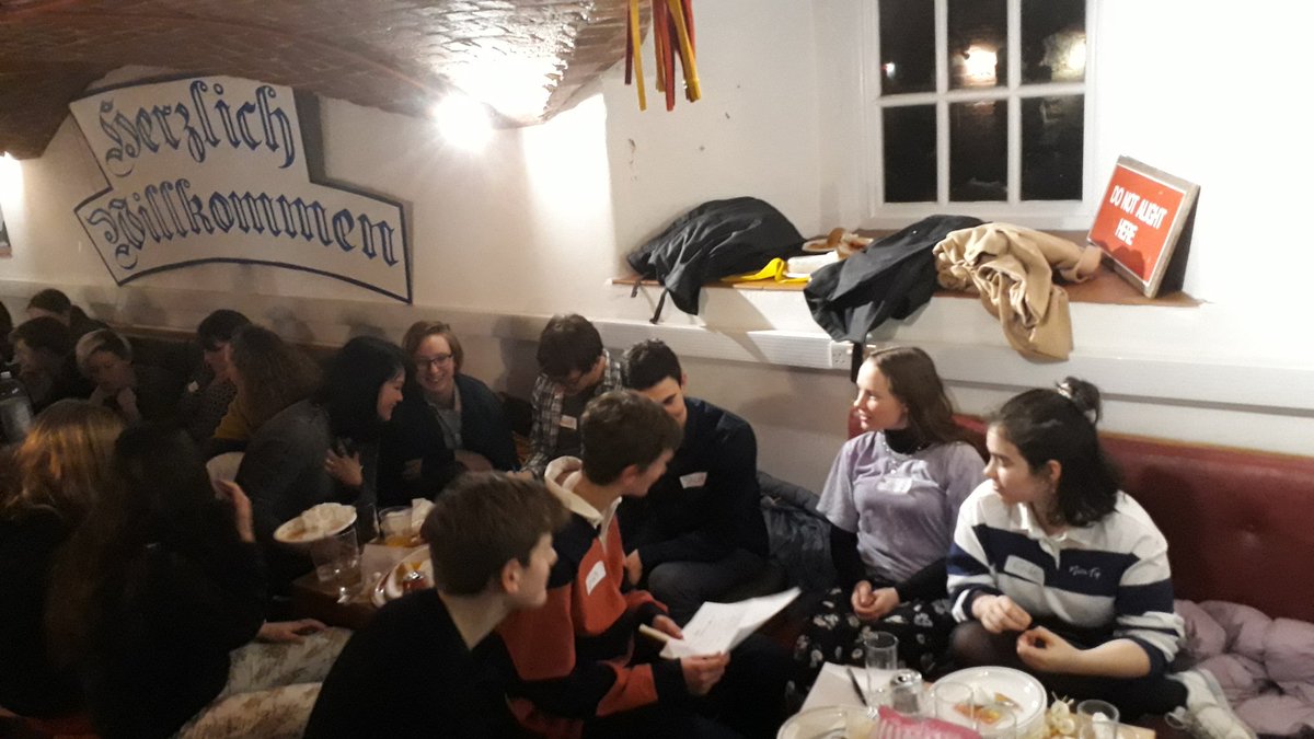 RadleyGerman's tweet photo. A very fine evening of Kneipenquiz with @OxfordGermanNet. Very engaging Germanists from across Oxfordshire! A delight to see German flourishing in the hands of the next generation. #Deutschland https://t.co/JeJYfPpV8l