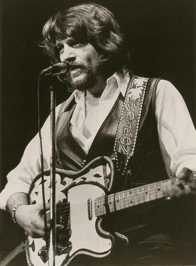 WaymoreJennings's tweet photo. Oh, rainy day woman
I've never seem to see you for the good times or the sunshine
You have been a friend of mine, rainy day woman.
#WaylonForever #RIPWaylon https://t.co/sDZmhzkrEO