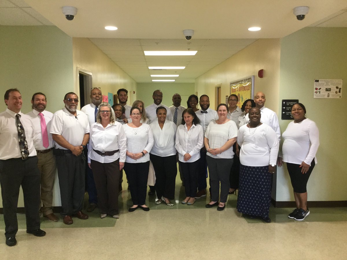 Enterprise Academy (@entacad) on Twitter photo It's Kindness Week and today was "White-Out Wednesday". Our staff wore white in a stand against bullying. We invite you to click on the link to view our lip-sync video as we promote unity throughout youtube.com/watch?v=oaWcF0… #bekindnnps <a href="/NNPSYouthDev/">NNPS YouthDev</a> <a href="/educarermills/">Darwin Mills, Ed.D.</a> It's Kindness Week and today was "White-Out Wednesday". Our staff wore white in a stand against bullying. We invite you to click on the link to view our lip-sync video as we promote unity throughout youtube.com/watch?v=oaWcF0… #bekindnnps <a href="/NNPSYouthDev/">NNPS YouthDev</a> <a href="/educarermills/">Darwin Mills, Ed.D.</a>