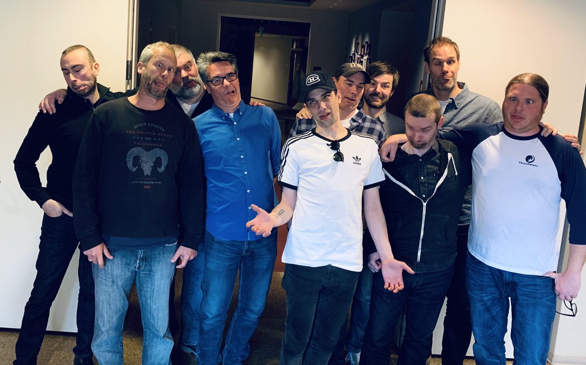 SimonOttoAnim's tweet photo. @BaruchelNDG showed up @DWAnimation one last time yesterday and screwed up #Hiccup’s rig for good. 😂
Thanks for 12 years of #inspiration, old friend! #HTTYD3 #TheHiddenWorld @DaneStogner @DeanDeBlois @jakobjensenart @RaniNaamani @tommigrummt https://t.co/47dxbb7zQf