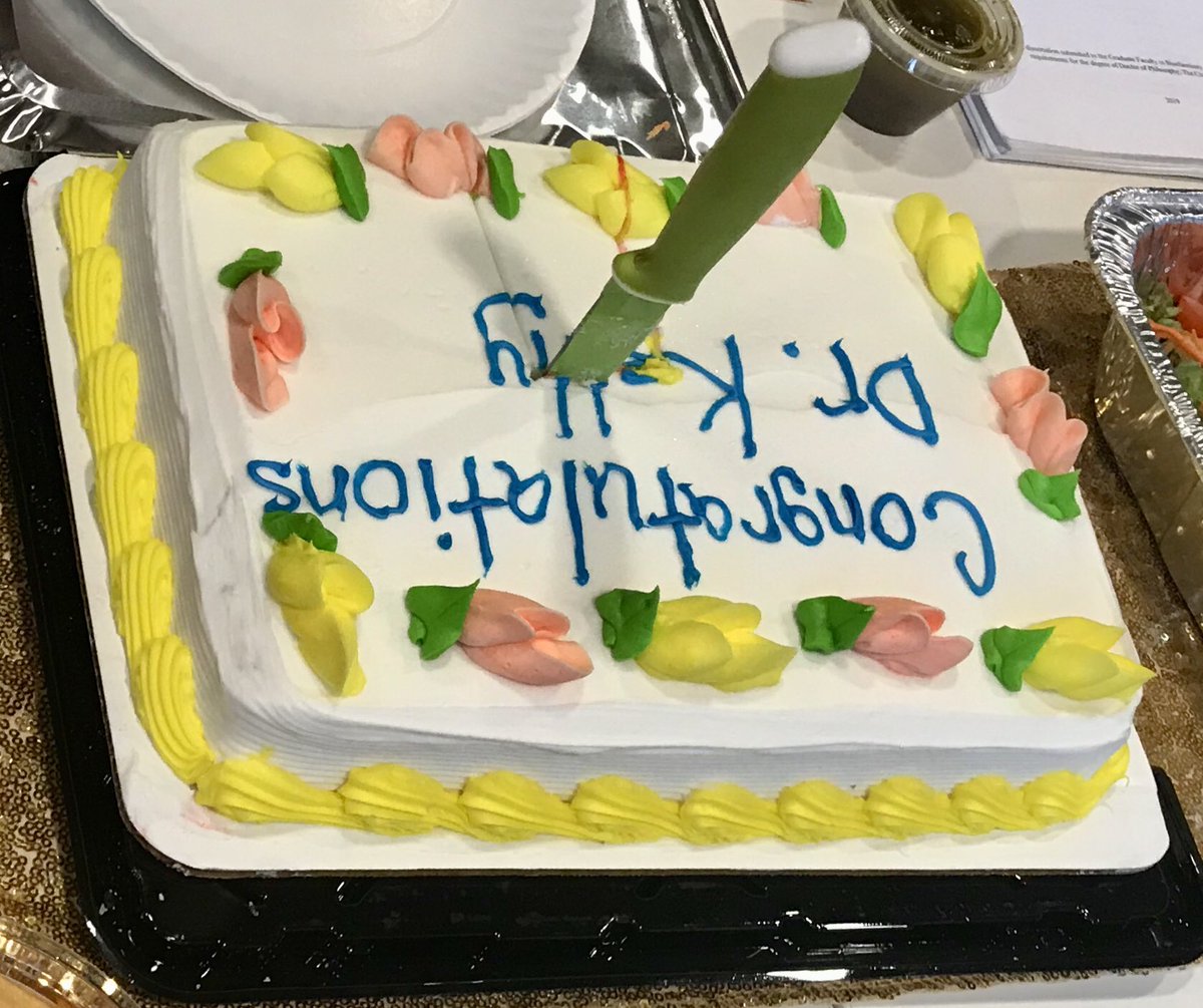 scimaven's tweet photo. Introducing Dr. Michael Patrick Kelly! Newest PhD from our group #Holfordlab👏👏👨🔬 2nd tweet today celebrating the brilliant students in my group #proud! @aida_verdes @sci_prach @TheSlowEscargot @chipotlau @jessicakuppan @NapolitanoTanya @GC_CUNY @Hunter_College @WISH_Hunter https://t.co/WIyQbF21vP