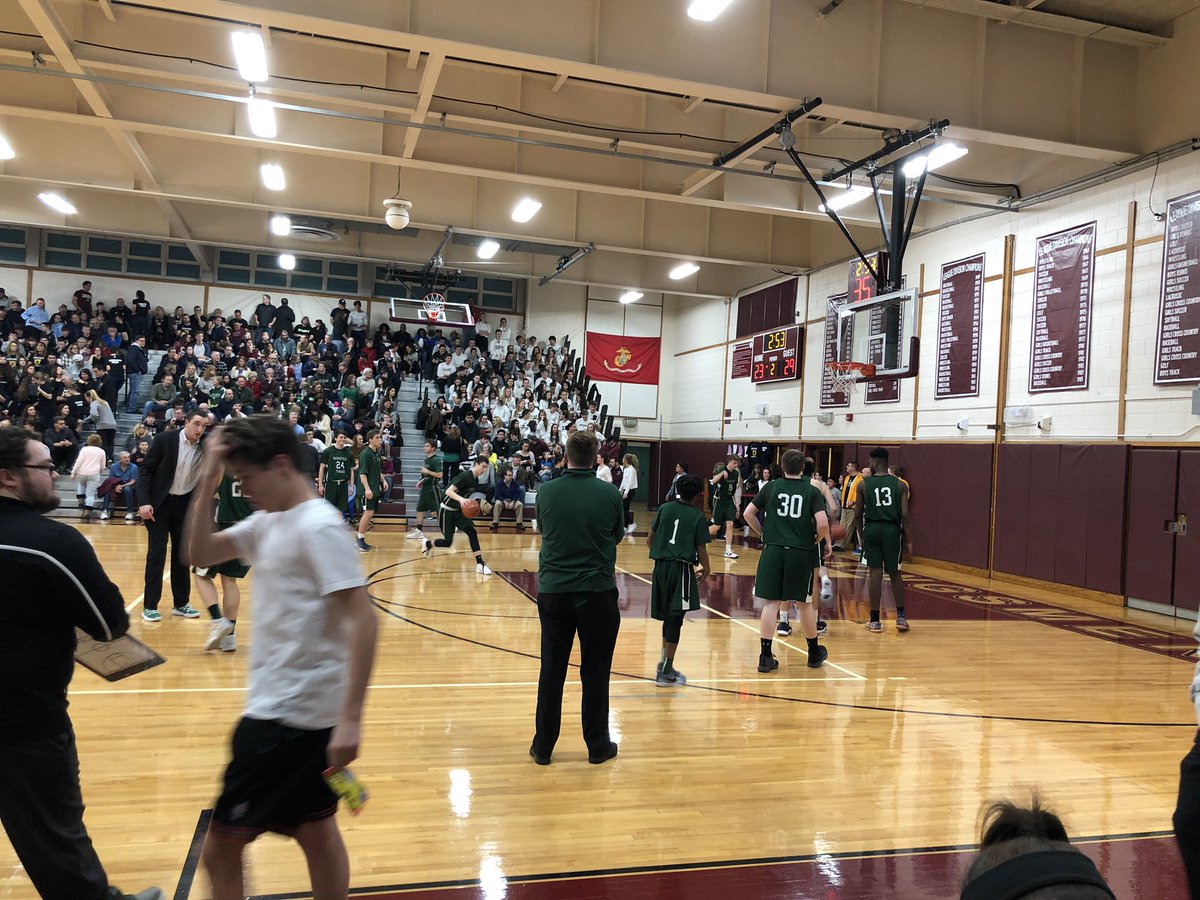 Allison_A_Joyce's tweet photo. Harborfields up at the half 29-23 against Kings Park. @HarborfieldsHS @HarborfieldsCSD https://t.co/8RSOFiX5mp