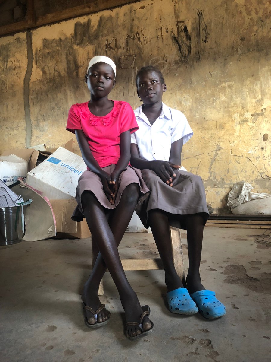 RISEIntSF's tweet image. Only 25% of refugee girls attend school regularly. The RISE digital attendance app links with incentivized school meal programs, supporting attendance and retention for girls. @dfat_iXc @mitlegatum @MITpkg @UN_Women #genderequality #girlsedu #girlsrising #un_women #refugees