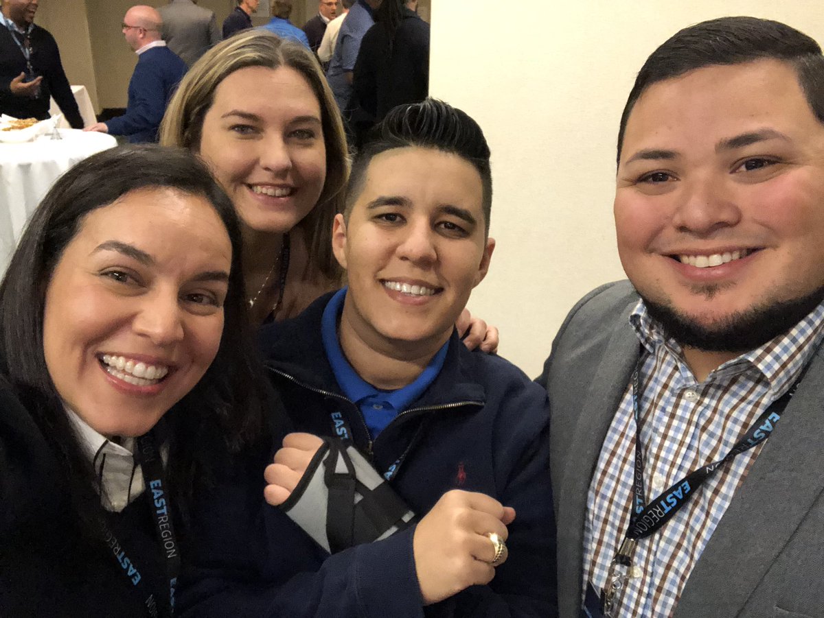 FloridaIHX's tweet photo. Some of our SFL FUNder Nation Fearless Leaders enjoying the East Region Leadership Rally! #ERLeadershipRally https://t.co/XnuJGEDutK