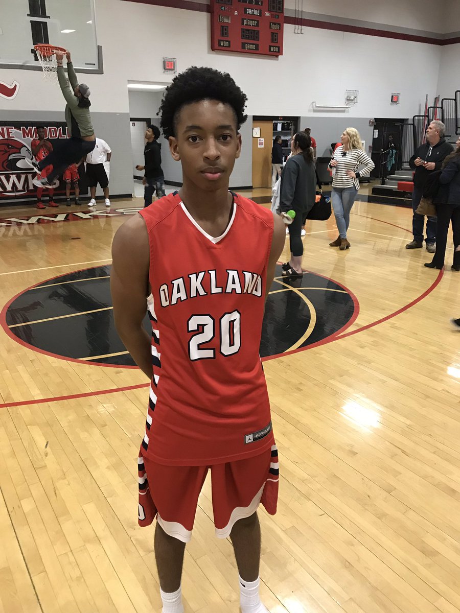 Caleb represented Oakland well last night in the dunk contest. Excited to see the continued development in the future.