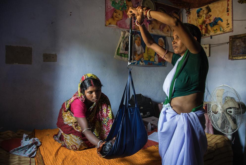 AIFoundation's tweet image. To save lives of mothers and newborns in remote villages, MANSI-trained ASHAs learn Home Based Newborn Care (HBNC). Each ASHA gets a HBNC kit with a digital thermometer, mucous extractor, neonatal weighing scale & other tools. #Tech4Development