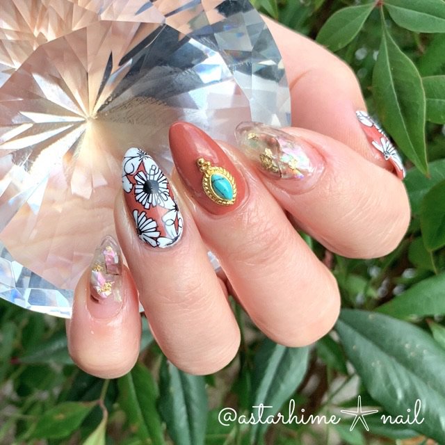 תג ボヘミアンネイル בטוויטר